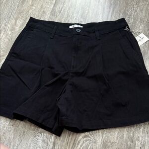 Black Pleated Shorts